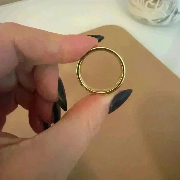 Tungsten Mens 6 mm band - Picture 3 of 5